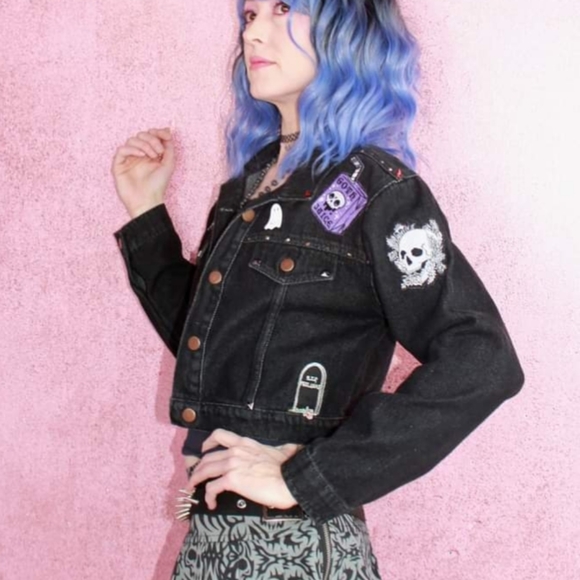 SOLD!! Hellraiser! gothic death themed embellished vintage jacket w/skelanimals! - Picture 8 of 16